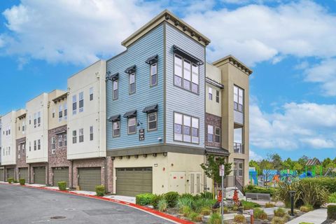 Photo of 1753 Hazelnut Lane, Milpitas, CA 95035 (MLS # ML82045822)