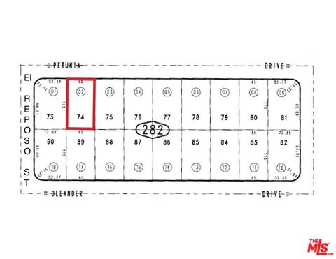 Photo of 0 Petunia Dr., Joshua Tree, CA 92252 (MLS # 26666059)