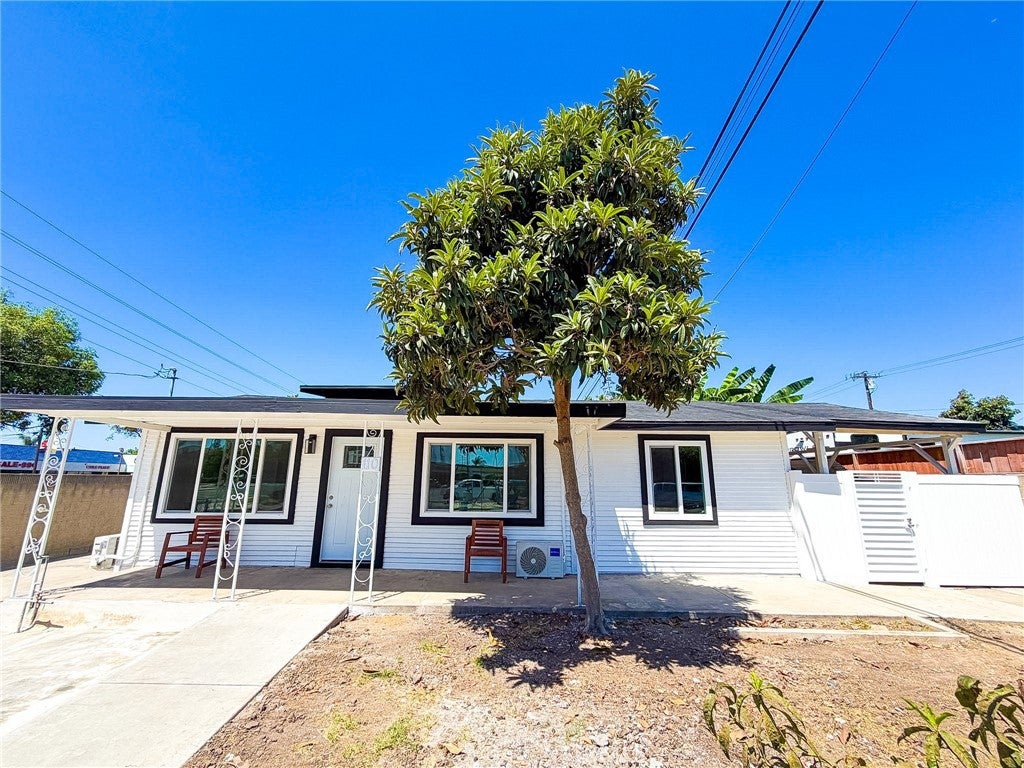 110 N Western Ave