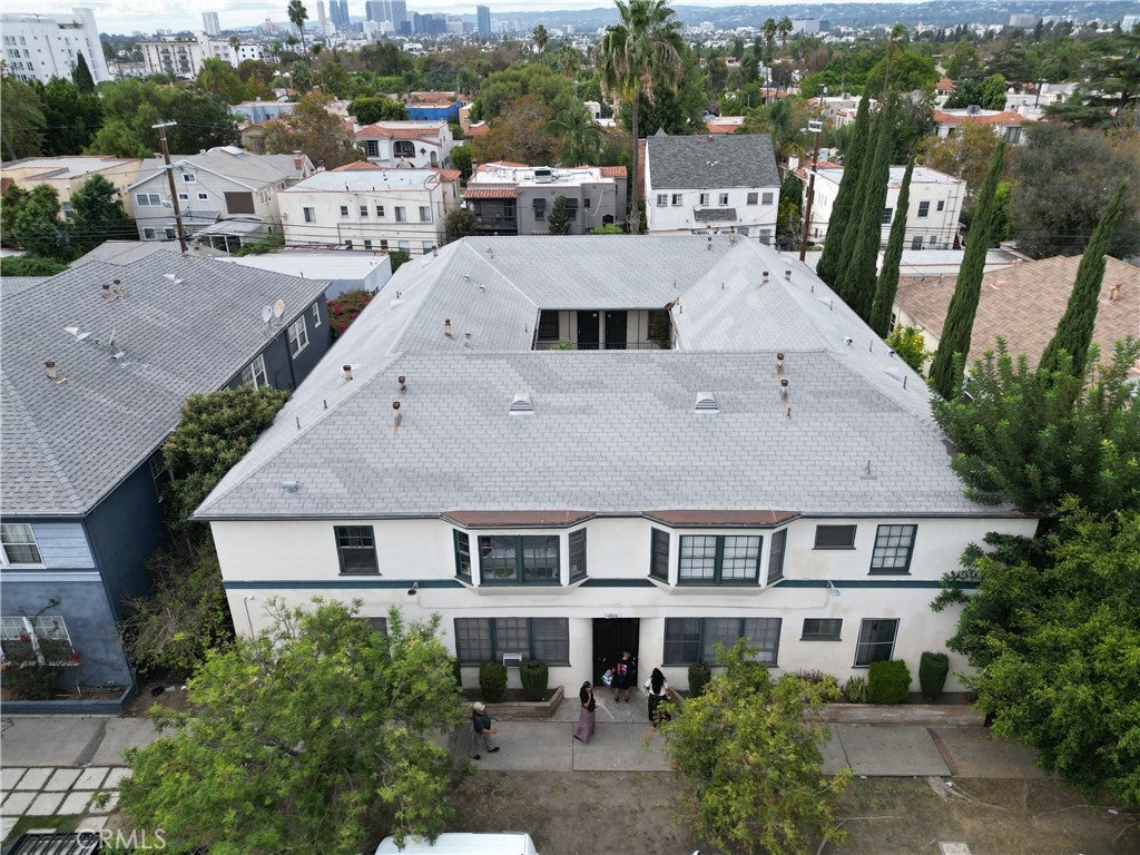 1215 S Fairfax