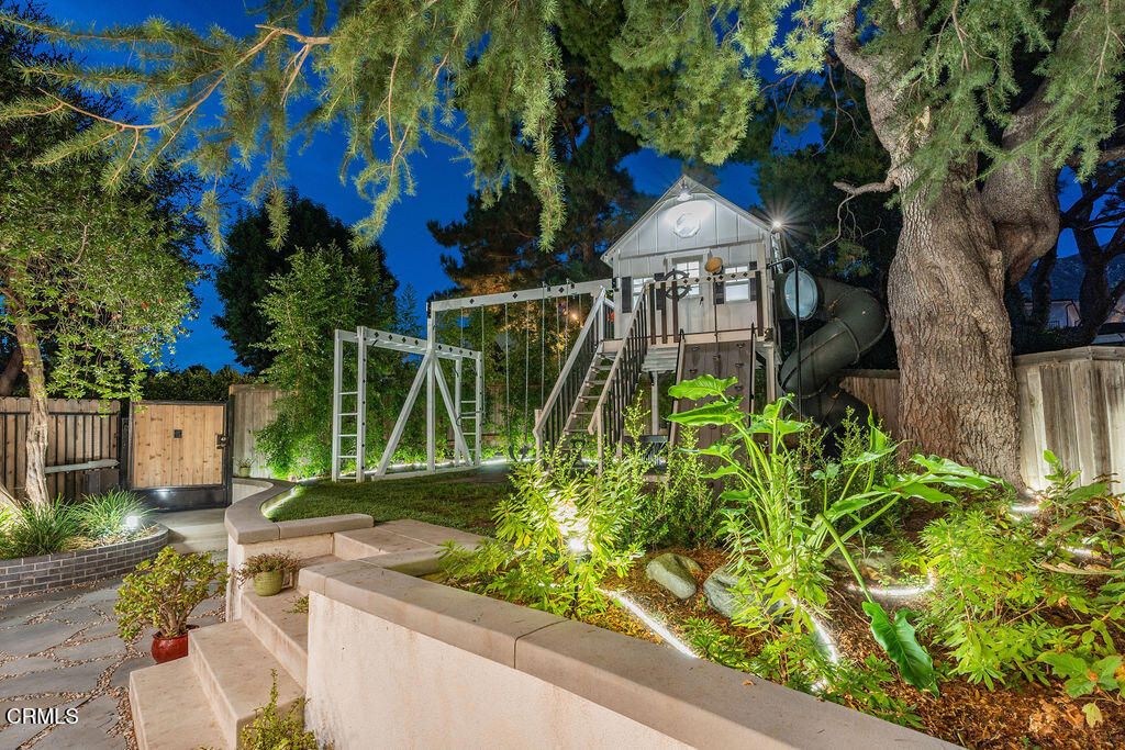 Photo of 3500 Fairchild Street, La Crescenta, CA 91214 (MLS # P1-24927)