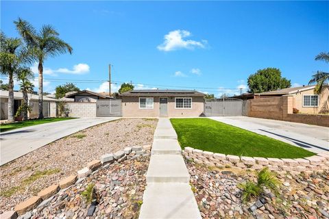 22330 Farragut Moreno Valley CA 92553