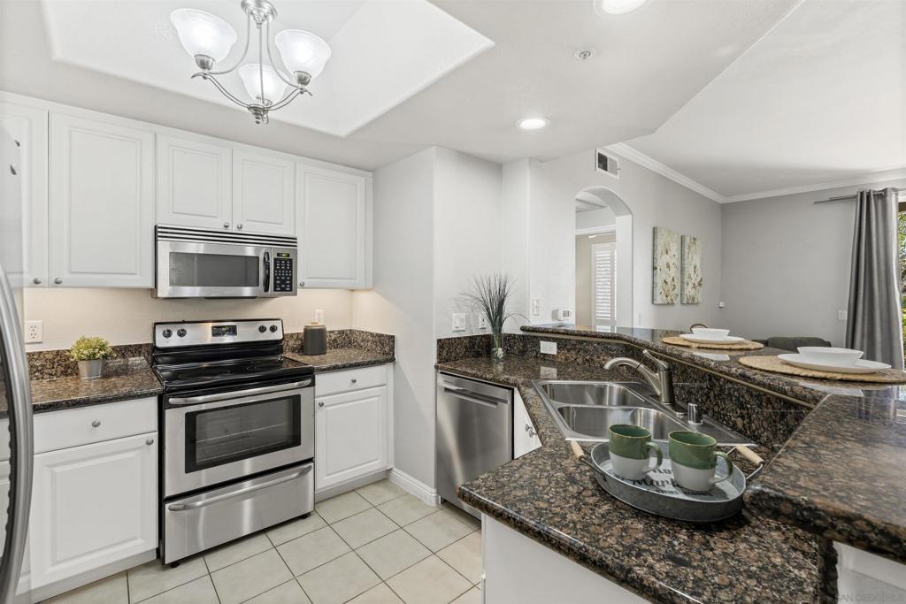 9293 Regents Road C108