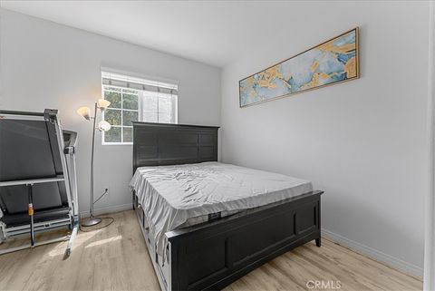 Tiny photo for 613 Flathead River St, Oxnard, CA 93036 (MLS # CV25276152)