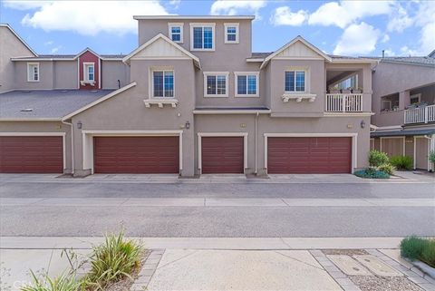 Tiny photo for 613 Flathead River St, Oxnard, CA 93036 (MLS # CV25276152)