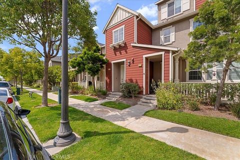 Tiny photo for 613 Flathead River St, Oxnard, CA 93036 (MLS # CV25276152)