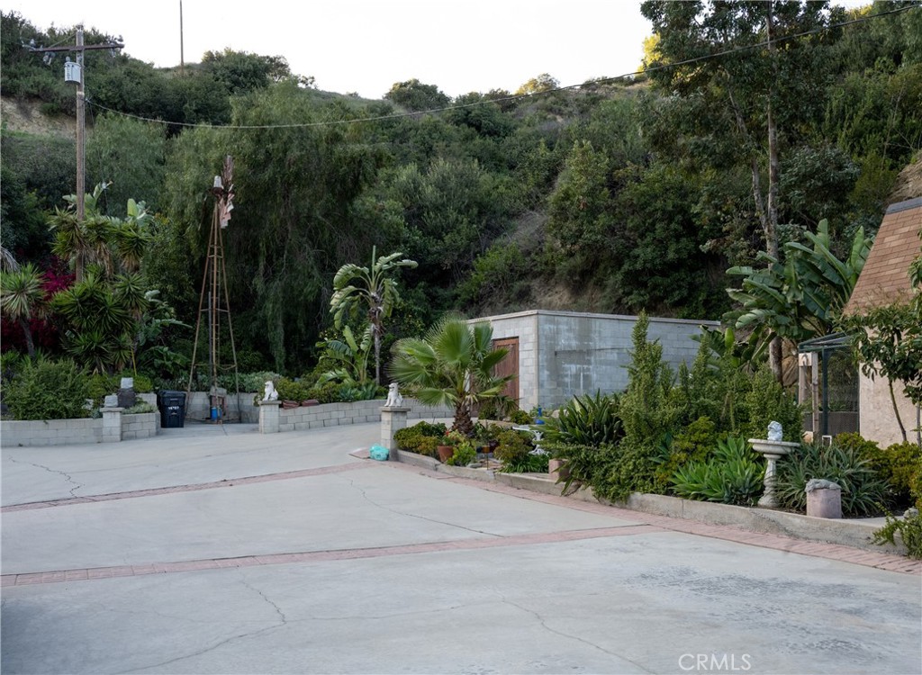 16757 Hillside Drive