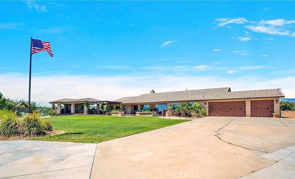 8686 Capelin Road