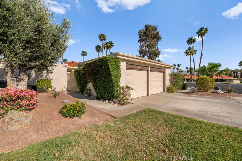 772 N Seville Circle