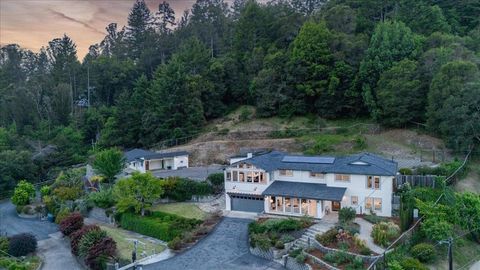 Photo of 365 Granite Creek Road, Santa Cruz, CA 95065 (MLS # ML82048634)