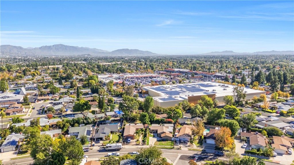 Photo of 11200 Amestoy, Granada Hills, CA 91344 (MLS # GD25267817)