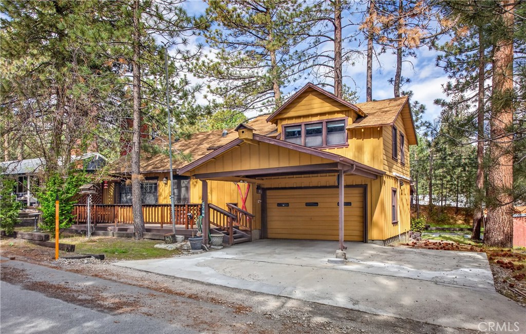 5744 Heath Creek