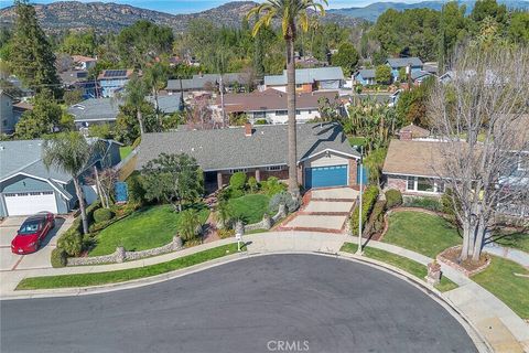 Tiny photo for 23403 Windom Street, West Hills, CA 91304 (MLS # SR26039046)