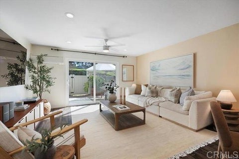 Photo of 328 Winsome Place, Encinitas, CA 92024 (MLS # NDP2609058)
