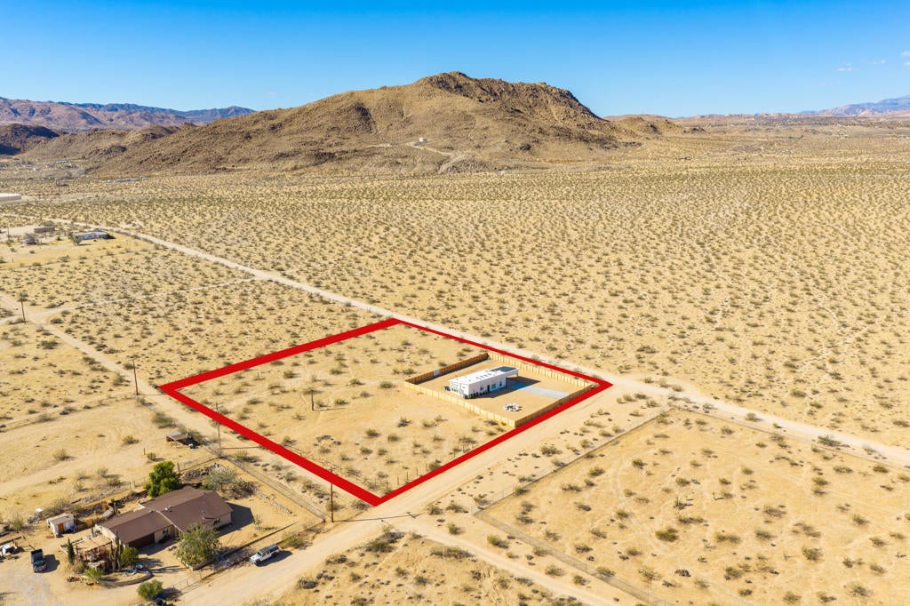 61723 Highland View Drive