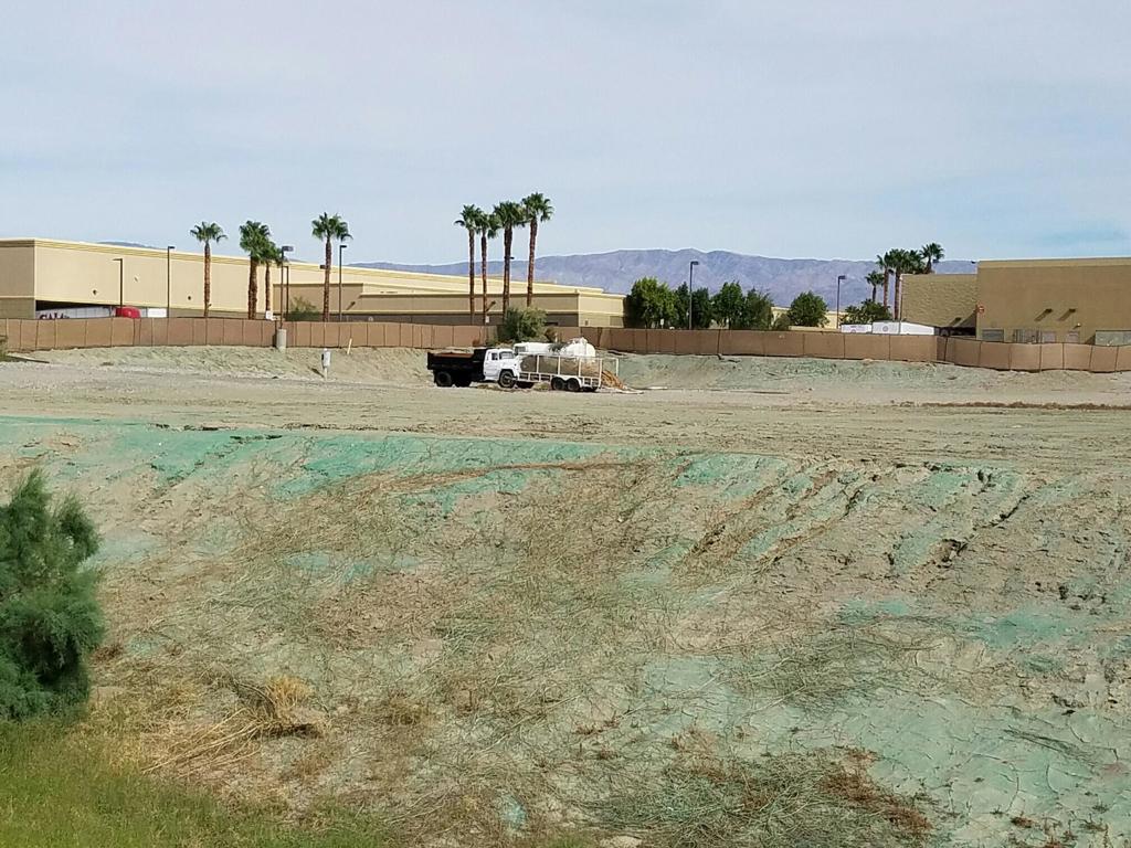 N/A Nec Ave 47 & La Quinta Ctr Dr