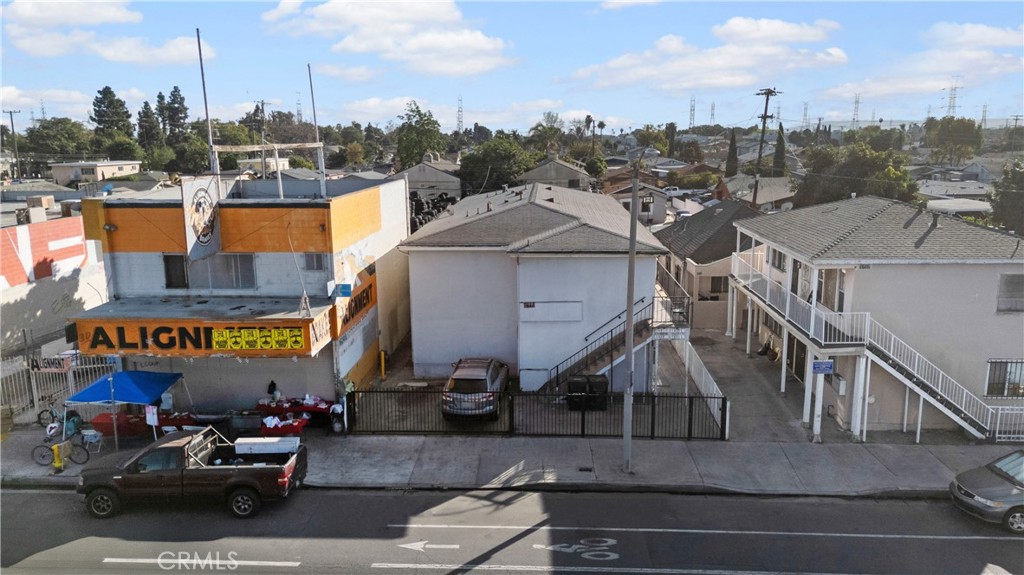 1622 Firestone Boulevard