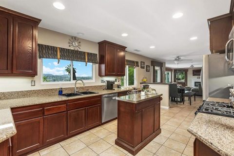 220 Journeys End Vista CA 92083