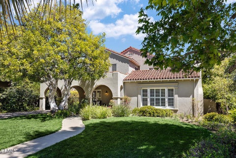 Photo of 1220 Wentworth Avenue, Pasadena, CA 91106 (MLS # P1-28595)