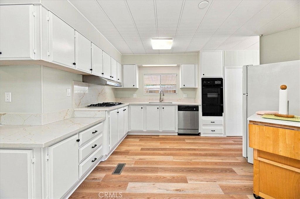 31130 S General Kearny Road 176