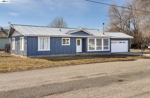 609 609 E 7th St. Alturas CA 96101