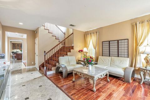 Photo of 9632 Cherrywood Court, Gilroy, CA 95020 (MLS # ML82032295)