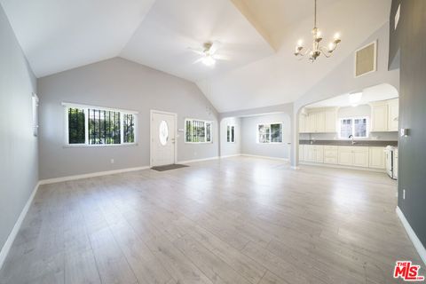 Photo of 117 S Virgil Avenue, Los Angeles, CA 90004 (MLS # 26666741)