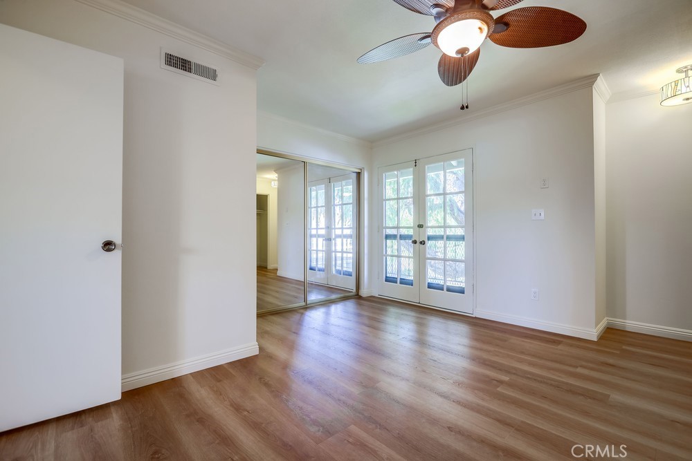 Rossmoor Townhouse Asso - Residential