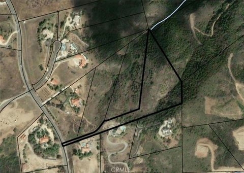 Photo of 30 Golden Arrow Ct, Murrieta, CA 92562 (MLS # OC26067448)