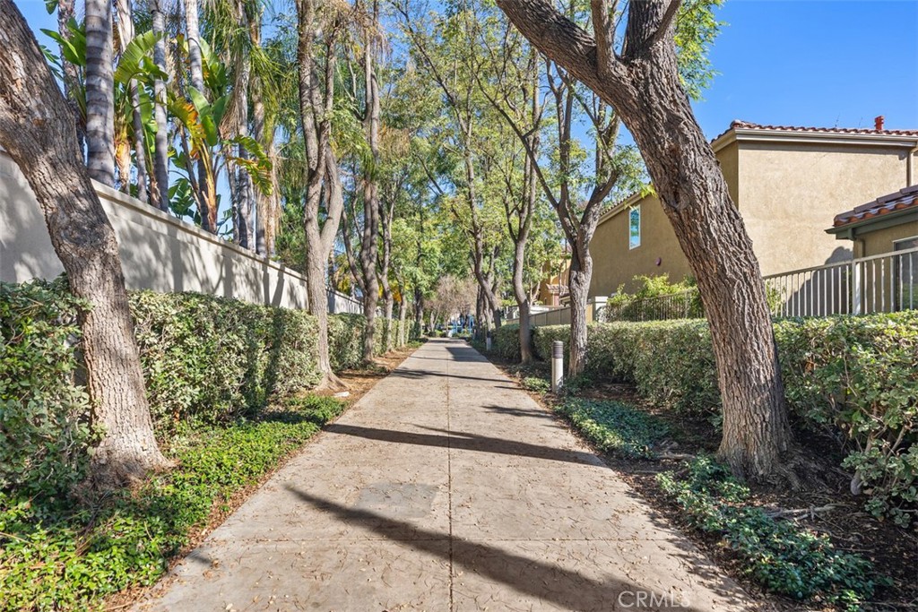 Lyon Promenade (LYPM) - Residential