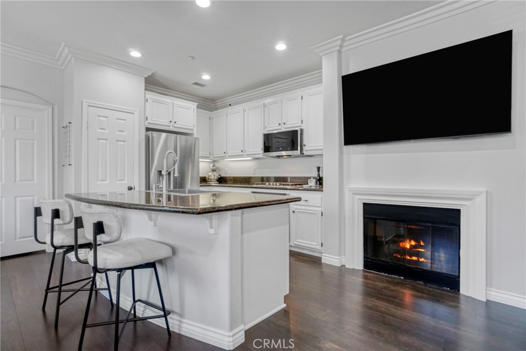 3393 Shadetree Way