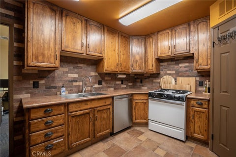 Tiny photo for 8585 Cross Canyons RD, San Miguel, CA 93451 (MLS # NS26119846)