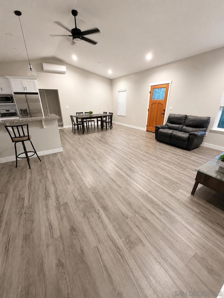7131 Winding Way