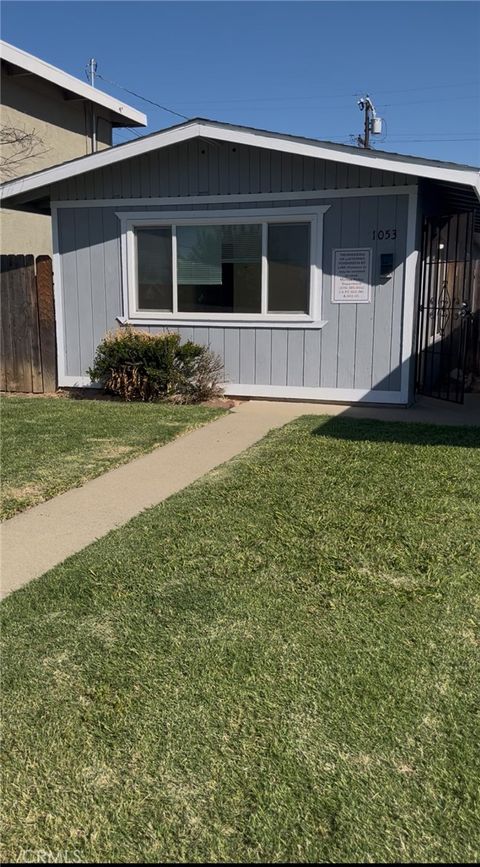 Photo of 1045 W Santa Fe Ave, Merced, CA 95340 (MLS # MC25248912) Photo of 1045 W Santa Fe Ave, Merced, CA 95340 (MLS # MC25248912)