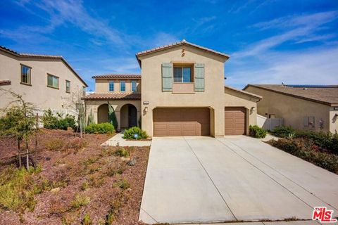 Photo of 2060 Horizon Avenue, Banning, CA 92220 (MLS # 26657881)