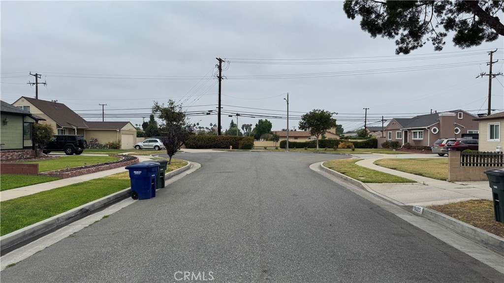 8050 Calendula Drive