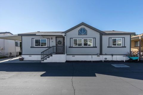 Photo of 211 N Citrus Avenue #31, Escondido, CA 92027 (MLS # NDP2602685)