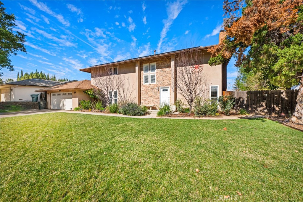 1320 W Fern Avenue