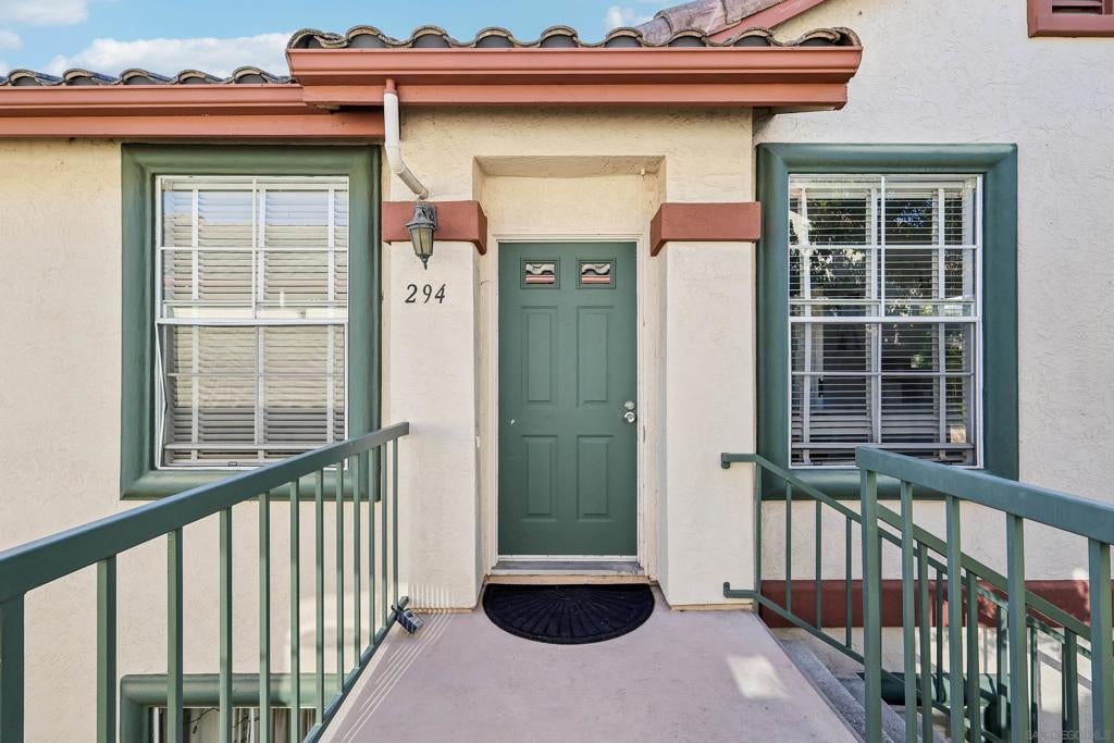 10878 Sabre Hill Dr. DR 294, San Diego CA 92128