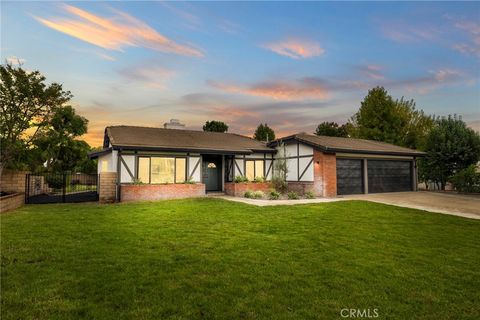 2246 N Kelly Upland CA 91784