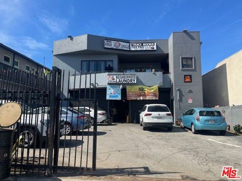 Photo of 10815 S Western Avenue, Los Angeles, CA 90047 (MLS # 26664661)