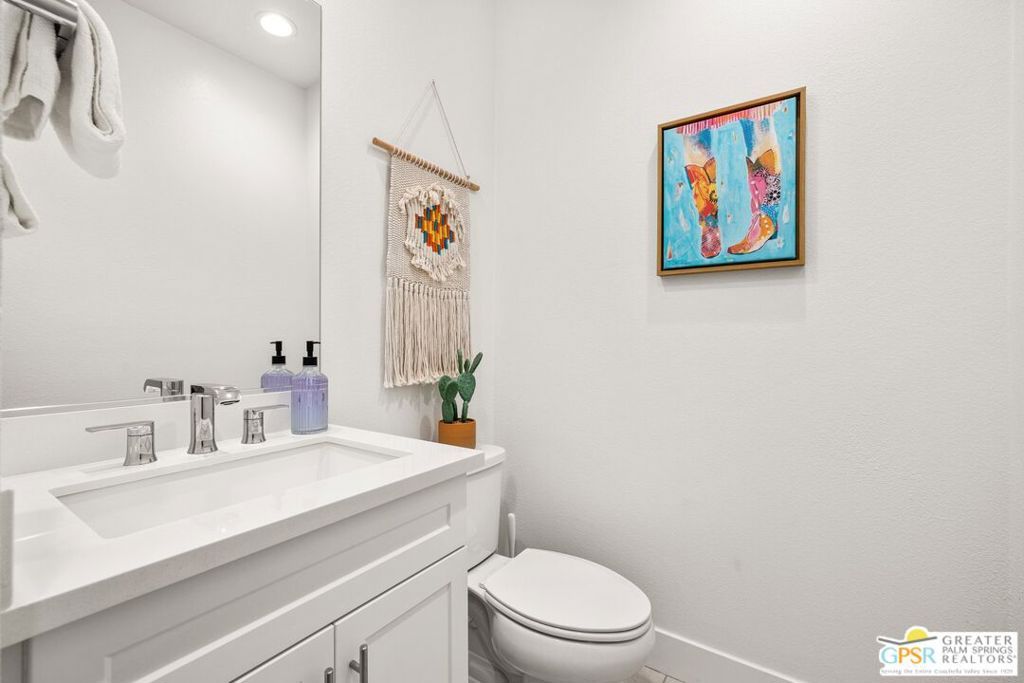 listing image 130726559641305572384
