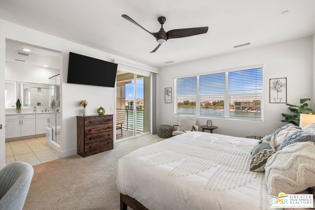 listing image 130727946992538921912