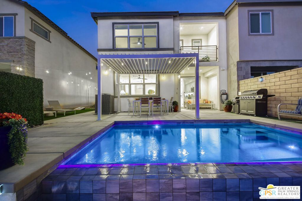 listing image 130727330170829881033