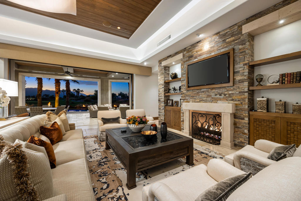 The Hideaway - Residential