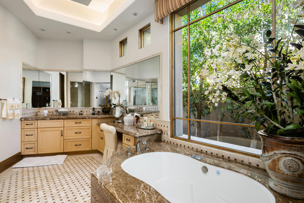 The Hideaway - Residential