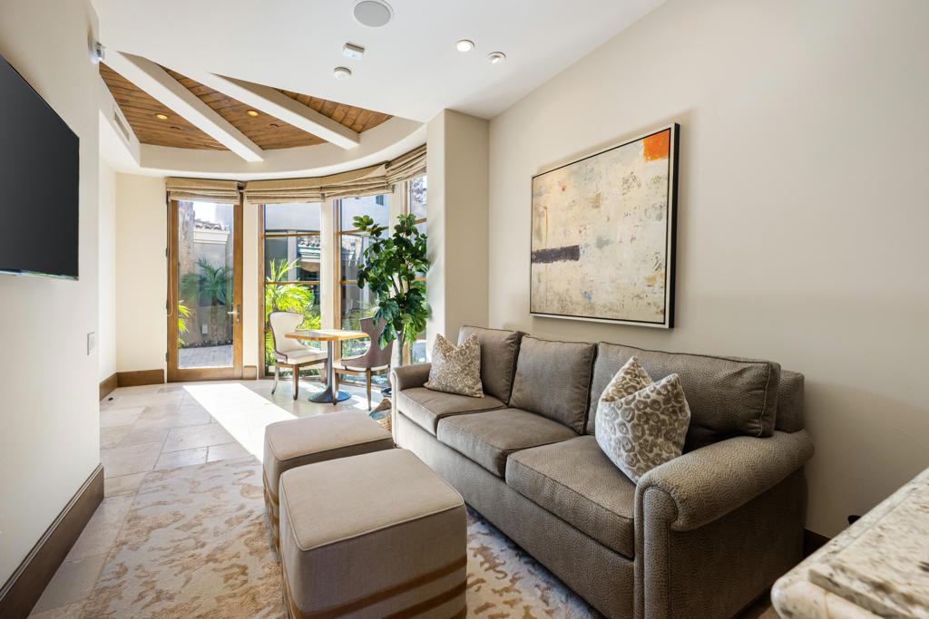 The Hideaway - Residential