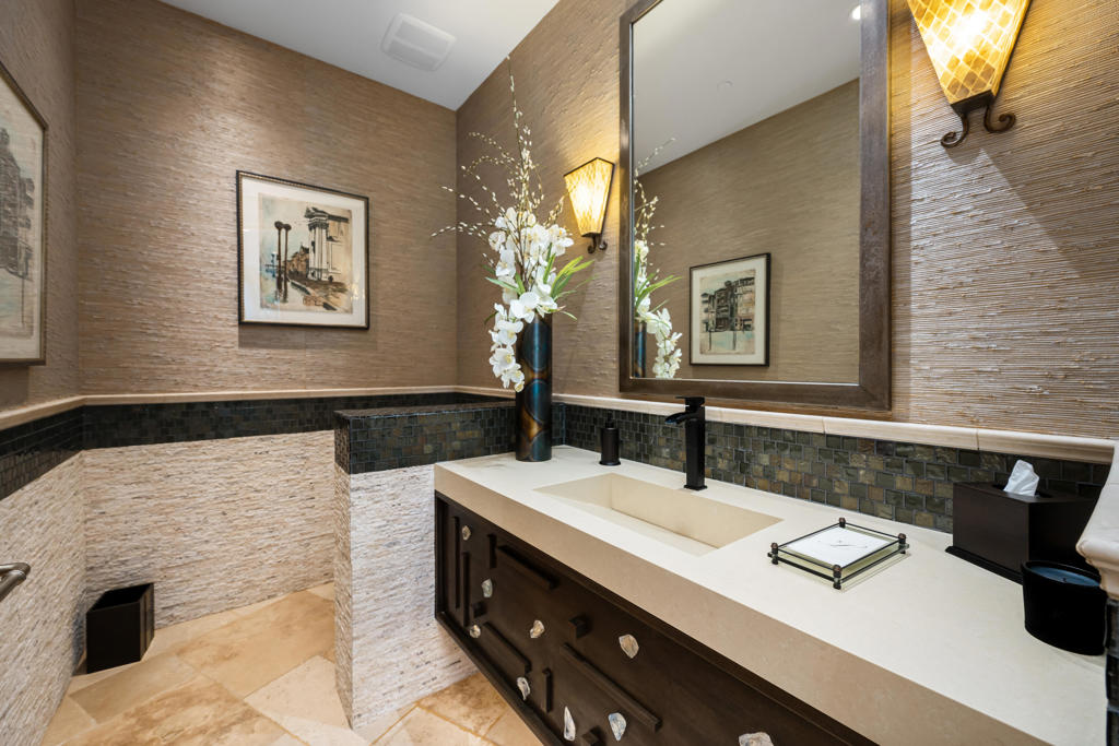 The Hideaway - Residential