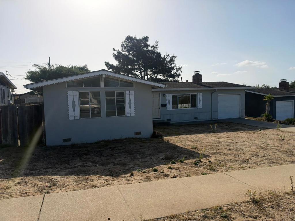 3184 Vista Del Camino