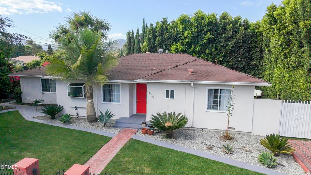 605 Ventura Street